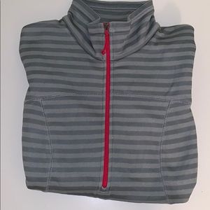 Columbia sportswear sweater
